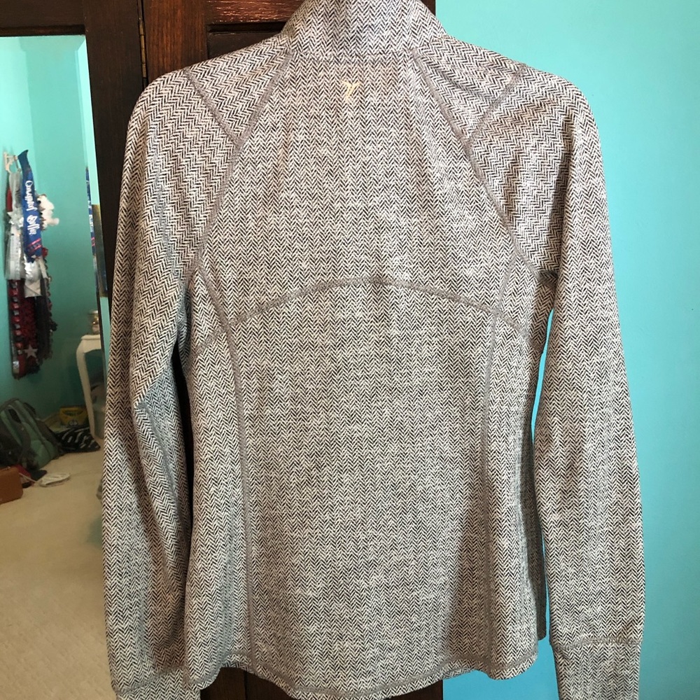 Zip-up Jacket - Picture 2 of 5